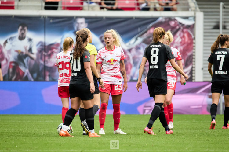 Kick-Off 2021/22: Die Frauen