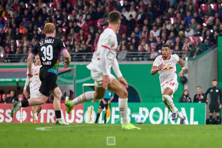 29.10.2024, Fußball, Männer, DFB-Pokal, 2. Runde, 2024 2025, RB Leipzig - FC St. Pauli