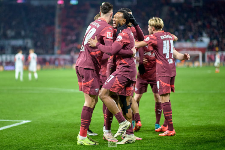 15.12.2024, Fußball, Männer, Bundesliga, 2024 2025, RB Leipzig - Eintracht Frankfurt