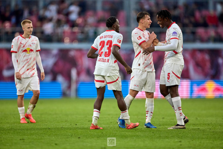 26.10.2024, Fußball, Männer, Bundesliga, 2024 2025, RB Leipzig - SC Freiburg