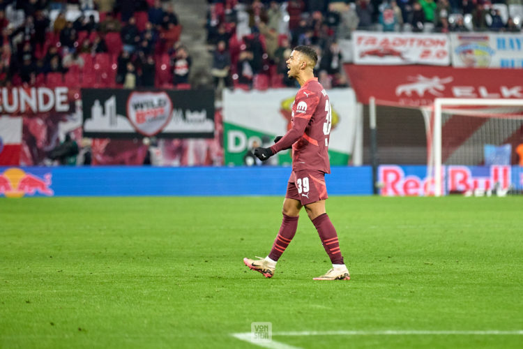 15.12.2024, Fußball, Männer, Bundesliga, 2024 2025, RB Leipzig - Eintracht Frankfurt