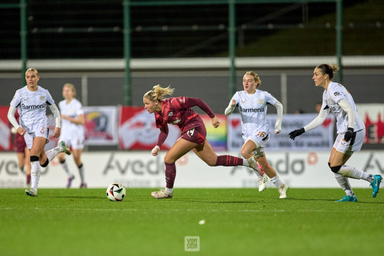 17.11.2024, GER, Frauenfußball, BL, 2024 2025, RB Leipzig - Bayer Leverkusen