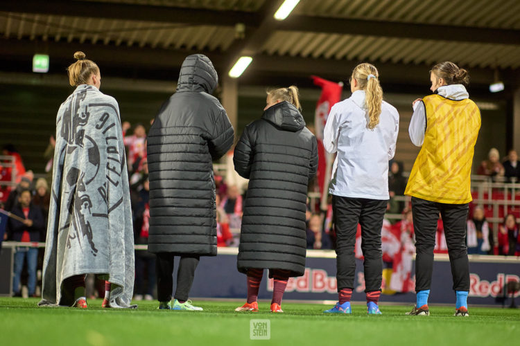 17.11.2024, GER, Frauenfußball, BL, 2024 2025, RB Leipzig - Bayer Leverkusen